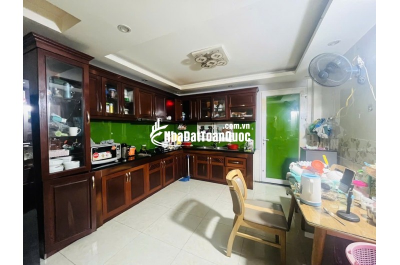 BÁN NHÀ ĐƯỜNG HXH CHÁNH HƯNG F4Q8 (70M2 X 5 TẦNG) SHR CHỈ 10 TỶ. LH:0907822504 .