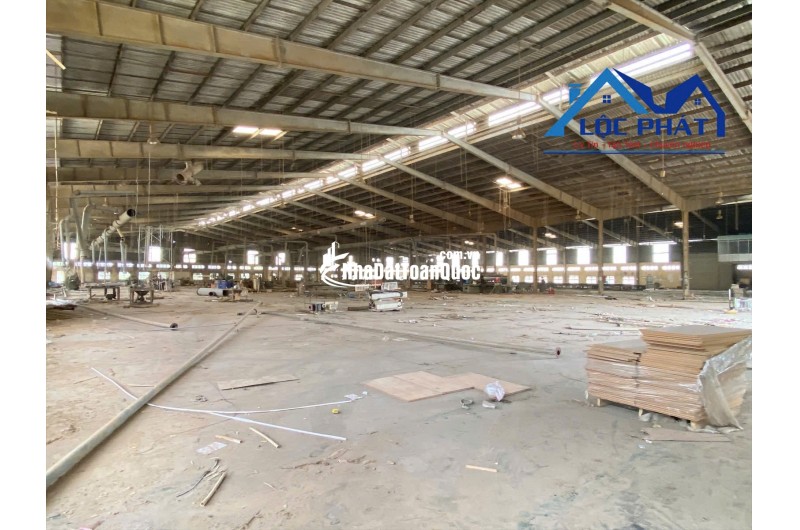 CHO THUÊ NHÀ XƯỞNG 13200m2 giá chỉ 1,1 tỷ Cụm CN Tân An, Vĩnh Cửu, Đồng Nai