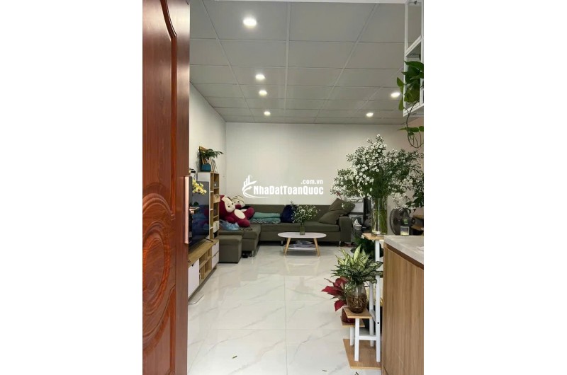 Trung tâm Hà Đông – Bán nhà 2 tầng đẹp – 50m ra phố, 100m ra chợ