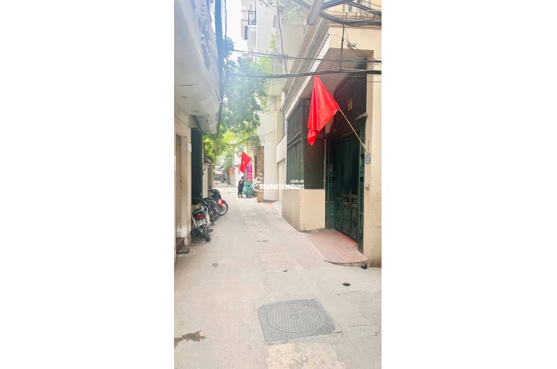 BÁN ĐẤT CẦU GIẤY - DƯƠNG QUẢNG HÀM - 110M MẶT TIỀN 6M NỞ HẬU 30M RA Ô TÔ TRÁNH - GIÁ ĐẦU TƯ