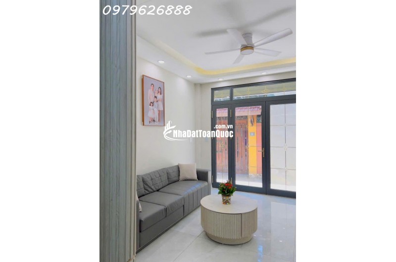 NHÀ ĐẸP HÀ ĐÔNG Ở NGAY. ĐƯỜNG THÔNG HÈ THOÁNG, CÁCH ĐƯỜNG LỚN 10M
30x5T