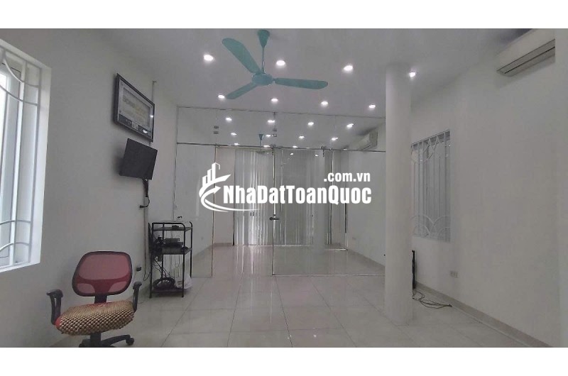 BÁN NHÀ LÔ GÓC – 3 MẶT THOÁNG – 6 TẦNG THANG MÁY – NGÕ Ô TÔ TRÁNH – CÁCH TRẦN DUY HƯNG 10M – 18.9 TỶ