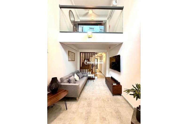 5 Tỷ nhỉnh: VĨNH VIỄN P.Vườn Lài Quận 10, 33m2, 4 tầng 4 Phòng ngủ Full nội thất Ở ngay 0933910039
