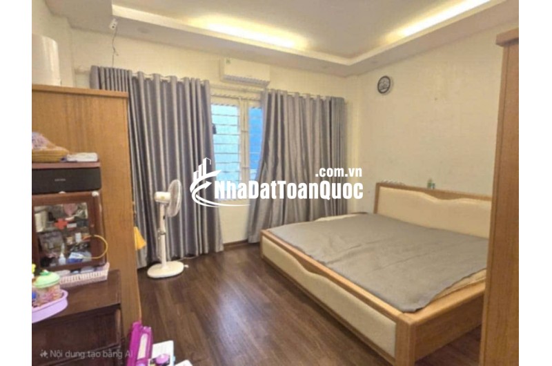 Lạc Long Quân nhà 4 tầng - 75m2, Lô góc, Ô tô , Gần Hồ, 19.5 tỷ, An cư trọn vẹn