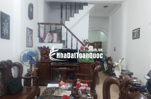 Bán nhà Xuân Thủy - lô góc - gần ô tô - MT4,1 m, 5 tầng