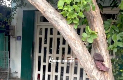 BÁN NHÀ MẶT TIỀN QL1A, HIỆP BÌNH PHƯỚC, DT 100,6M2, SHR, CHỈ 4.9 TỶ. LH:0765659378.