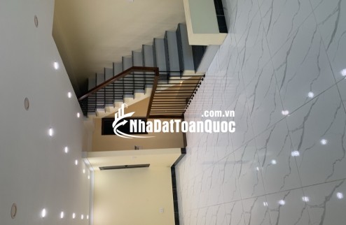 Bán nhà Ngọc Lâm, Long Biên 39m nhỉnh 7 tỷ(TL)