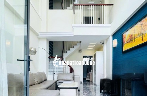 NHÀ KẾ QUẬN 1- DÒNG TIỀN 3.6 TỶ/5NĂM- CAO 6 TẦNG 8 PHÒNG ĐỦ NỘI THẤT- NGUYỄN KHOÁI QUẬN 4: 12 TỶ.
