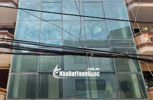Bán Toà Building Lê Văn Thiêm – Làm Trung Tâm Tiếng Anh, Phòng Khám - Vỉa Hè Rộng