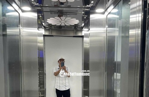 Nhà Tây Hồ, hàng hiếm, 6 tầng, thang máy xịn, 2 phút là ra Hồ Tây lộng gió!