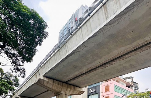 BÁN ĐẤT CẦU GIẤY - DƯƠNG QUẢNG HÀM - 110M MẶT TIỀN 6M NỞ HẬU 30M RA Ô TÔ TRÁNH - GIÁ ĐẦU TƯ