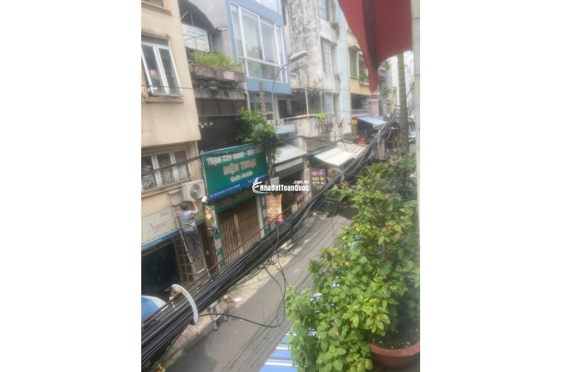 Cho thuê nhà nguyên căn mặt tiền Bà Hạt tiện kinh doanh mọi ngành