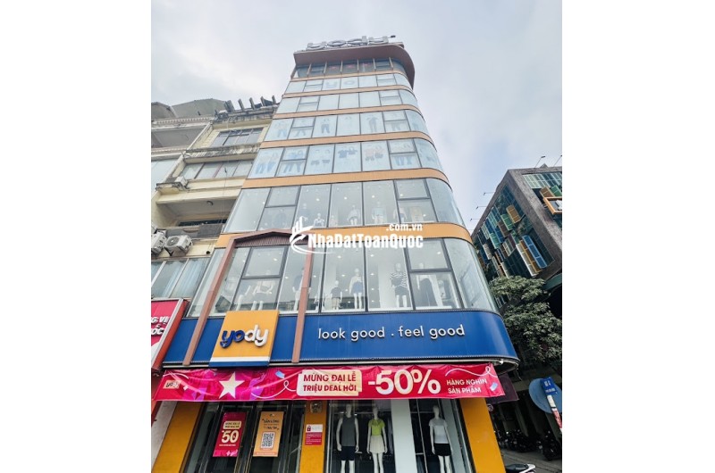 ĐỘC QUYỀN – BÁN TOÀ NHÀ MẶT PHỐ TO NHẤT HOÀNG MAI: 9 TẦNG, THANG MÁY, 250TR/THÁNG – GIÁ 82 TỶ