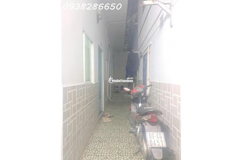 TRUNG MỸ TÂY Q12 - DÃY TRỌ 12 PHÒNG +1 CĂN C4, DT: 160M2 - SHR - GIÁ: 8,780 TỶ. CÔNG CHỨNG NGAY..