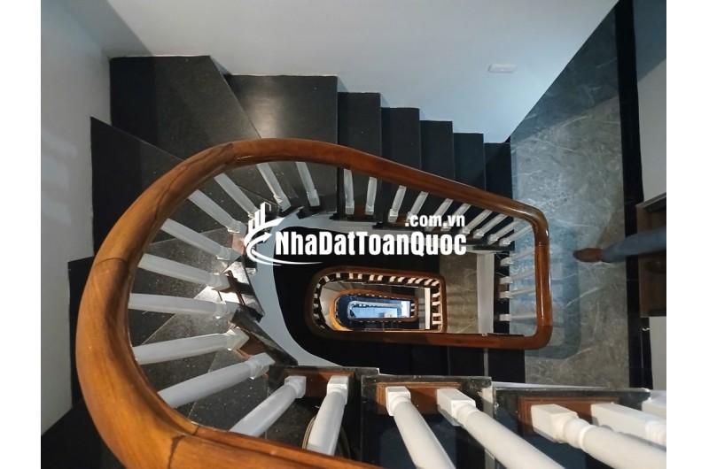 Bán Nhà Lô Góc 6 Tầng Thang Máy – 37m² Đại Mỗ – Giá Chỉ 8.x Tỷ