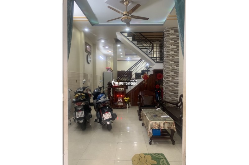 Bán nhà 2 lầu hẻm xe hơi lớn số 67/11 Lê Thị Hoa TP Thủ Đức
