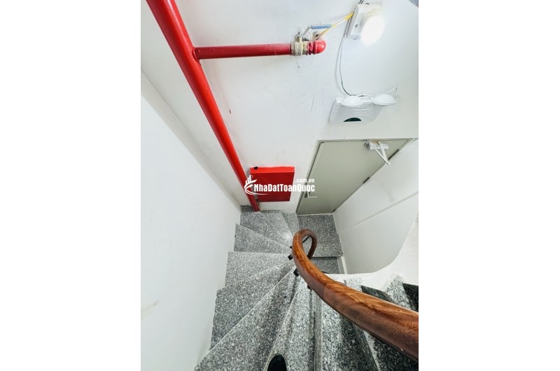 Bán nhà dòng tiền khủng 230m Trâu Quỳ, Gia Lâm, 6 tầng thang máy,PCCC đảm bảo từng phòng,  ngõ thông ô tô, ngay Học viện Nông nghiệp, khu đông dân