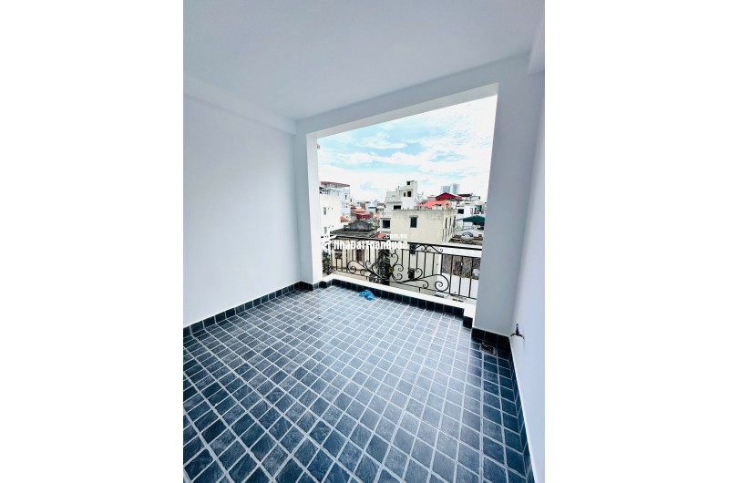 Chính chủ cần nhượng  lại căn nhà tại ngõ 282 Kim Giang, DT36m2, 4 tầng giá 7,6 tỷ.