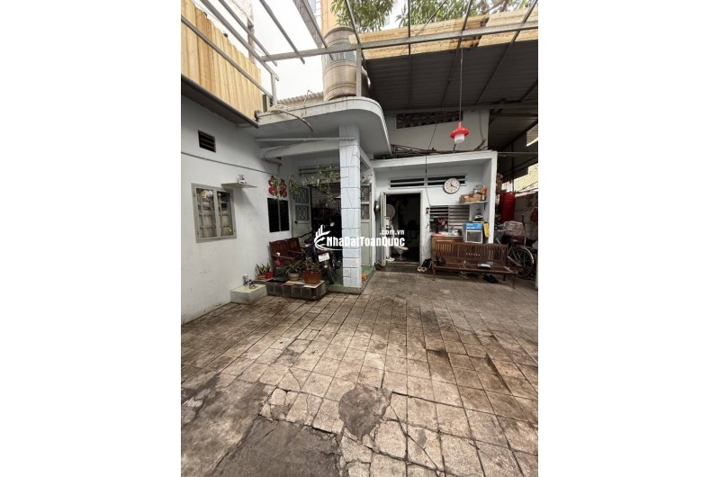  NHÀ BẠCH ĐẰNG TÂN BÌNH - KHU VIP SÂN BAY TSN - LÔ GÓC 3 MẶT TIỀN - Diện tích lớn phù hợp mọi mục đích sử dụng