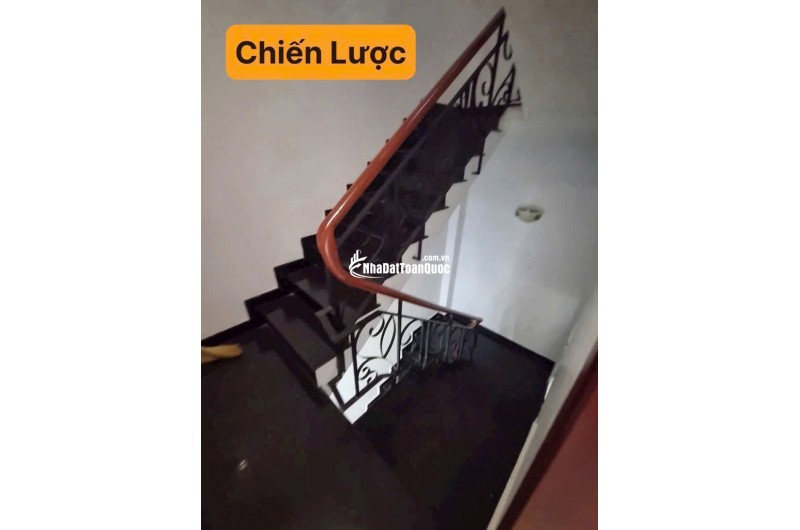 Bán nhà hẻm đường Chiến Lược P BTĐ A Bình Tân hẻm xe hơi 7m