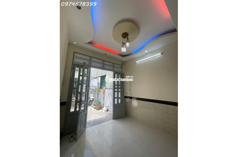 Nhà nhỏ đẹp - giá xinh xinh- Hẻm xe hơi - Gần chợ - Khu dân cư sầm uất.