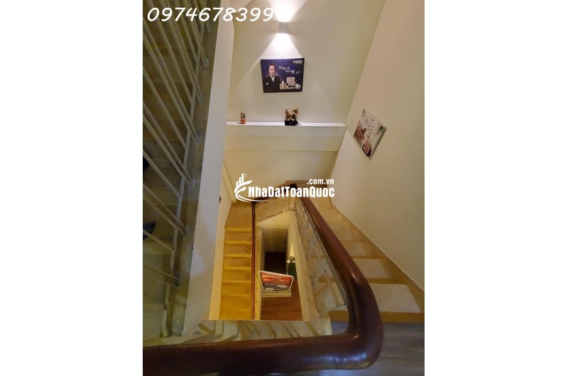  Cần bán nhà MT KHU HIẾM NHÀ BÁN - KHU VỰC SÂN BAY - 114m² - PHÙ HỢP XÂY KHÁCH SẠN HOẶC BUILDING MINI - SẴN DÒNG TIỀN