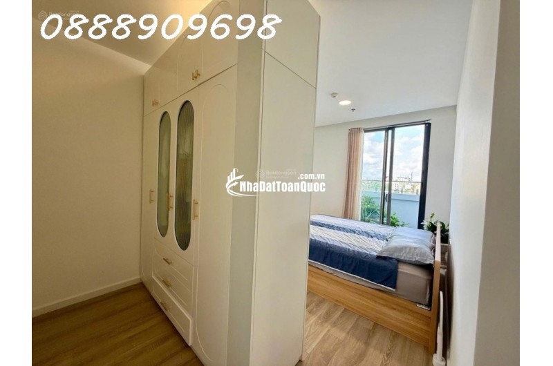 Sốc bán căn góc Urban Green, 65m2, 2PN2WC giá 4.2 tỷ, có HĐMB. LH 0888.90.96.98