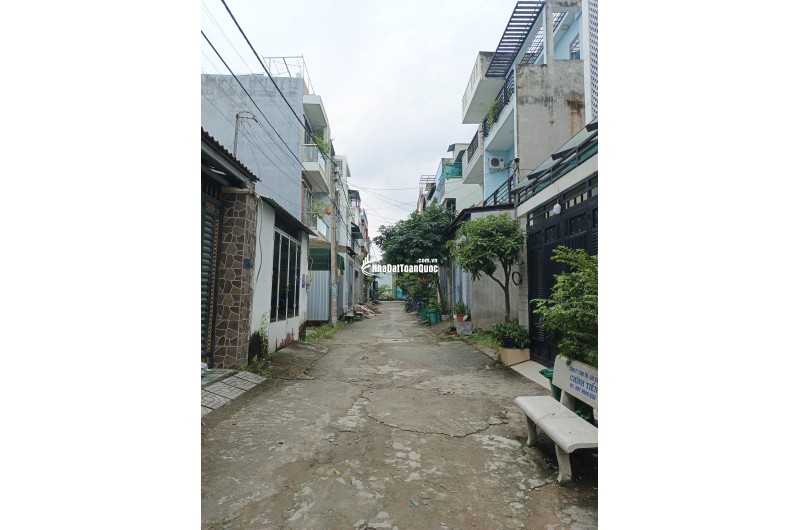 TUYỆT PHẨM ĐƯỜNG TRƯỜNG LƯU NHÀ ĐANG XÂY - 3 TẦNG - 5 TỶ - DIỆN TÍCH 53m²
-