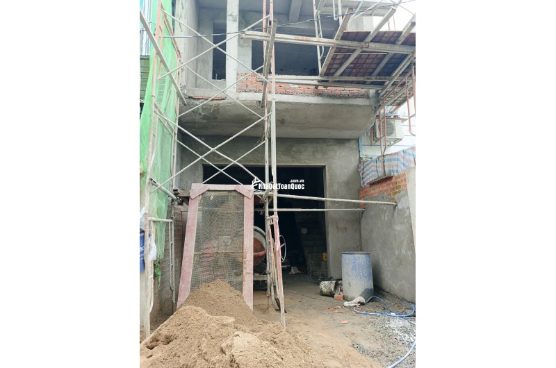 TUYỆT PHẨM ĐƯỜNG TRƯỜNG LƯU NHÀ ĐANG XÂY - 3 TẦNG - 5 TỶ - DIỆN TÍCH 53m²
-