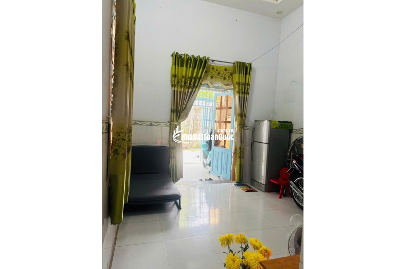 BÁN NHÀ GIÁ TỐT – TRUNG TÂM DĨ AN
