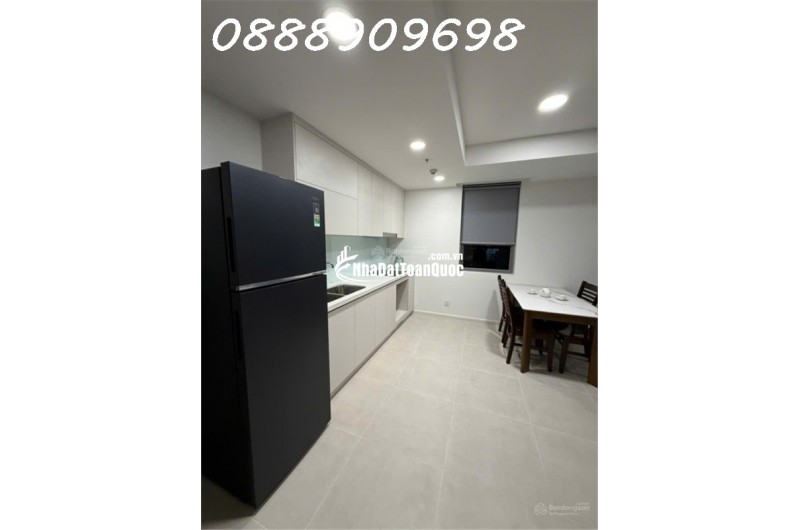 Sốc bán căn góc Urban Green, 65m2, 2PN2WC giá 4.2 tỷ, có HĐMB. LH 0888.90.96.98