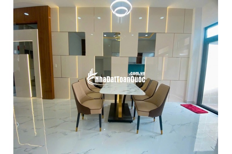CHỦ BÁN GẤP NHÀ 3 TẦNG GIÁ RẺ – TỈNH LỘ 10, BÌNH TÂN 