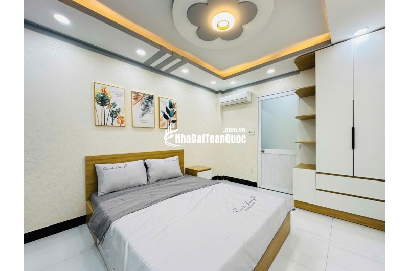 Chỉ 6 Tỷ có Ngay Nhà 5 Tầng 5PN 5WC Đường Xe Hơi Phan Huy Ích Tân Bình.