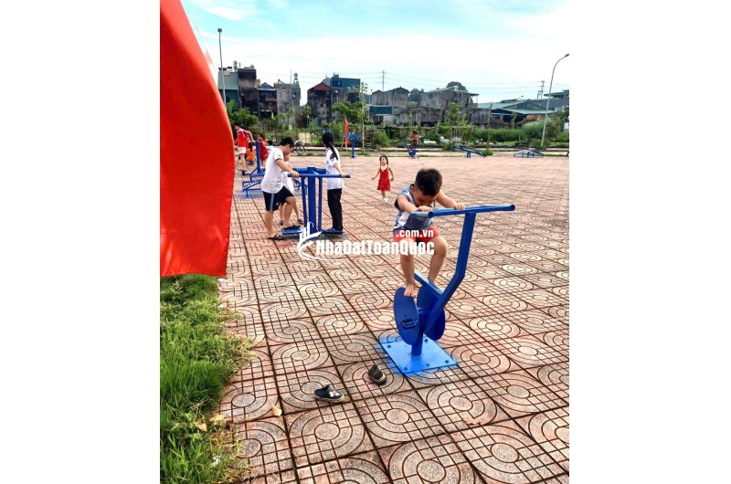  BÁN NHÀ 2 TẦNG – GIÁ CẮT LỖ! 