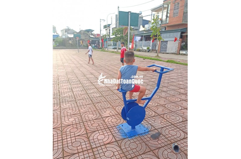  BÁN NHÀ 2 TẦNG – GIÁ CẮT LỖ! 