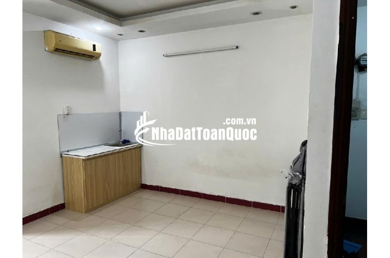 Nhà Âu Cơ 4x16 KC 5T, ngay trường Đại Học, thu nhập 32tr/tháng