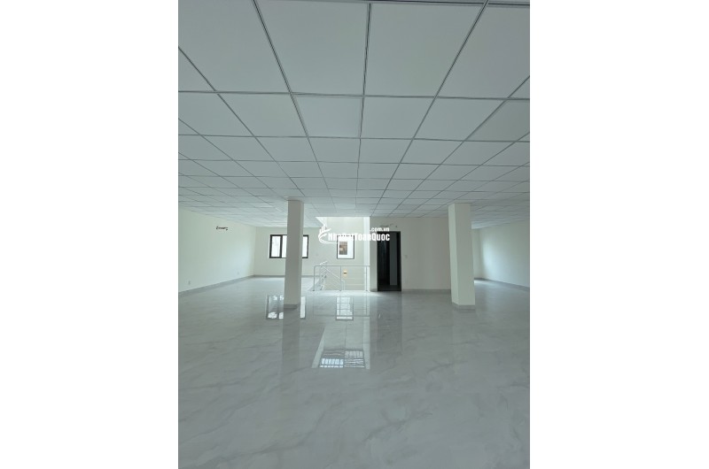 cho thuê nhà đường lê đinh thám hải châu đà nẵng nguyên căn thông suốt ngang 13m