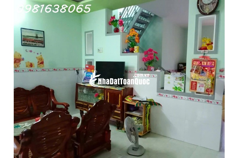 Bán Nhà 2 Tầng Cách Đường Ngô Đến 300m, Cách Đường 2/4 1km, Diện tích 50 m2 Giấy tờ tay có phường xác nhận nhà ở