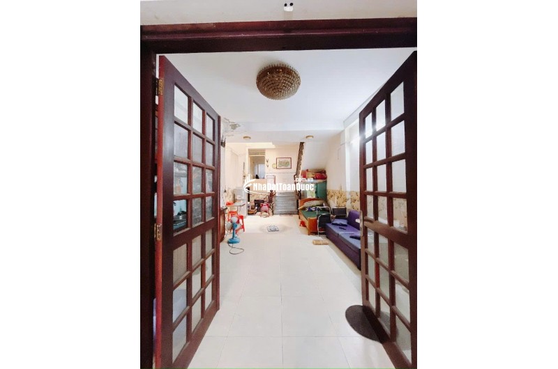 [ HOT] ĐẶC BIỆT TẠI Q7– NHÀ MẶT TIỀN HẺM – ĐƯỜNG XE HƠI THẲNG TẤP TỚI NHÀ – GIÁP CÁC Q1, Q4. NHÀ CỰC ĐẸP 4 TẦNG CÓ THỂ VÀO Ở LIỀN – CHỈ HƠN 8 TỶ