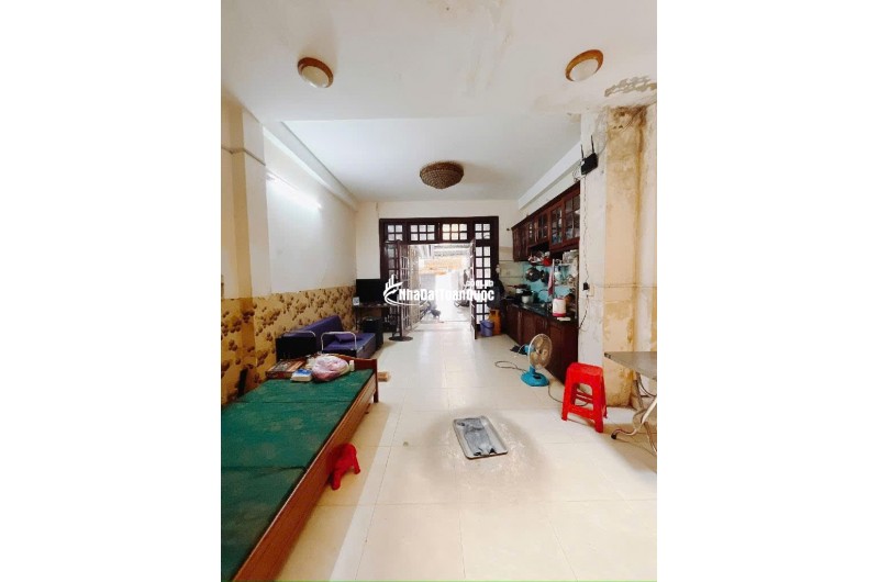 [ HOT] ĐẶC BIỆT TẠI Q7– NHÀ MẶT TIỀN HẺM – ĐƯỜNG XE HƠI THẲNG TẤP TỚI NHÀ – GIÁP CÁC Q1, Q4. NHÀ CỰC ĐẸP 4 TẦNG CÓ THỂ VÀO Ở LIỀN – CHỈ HƠN 8 TỶ