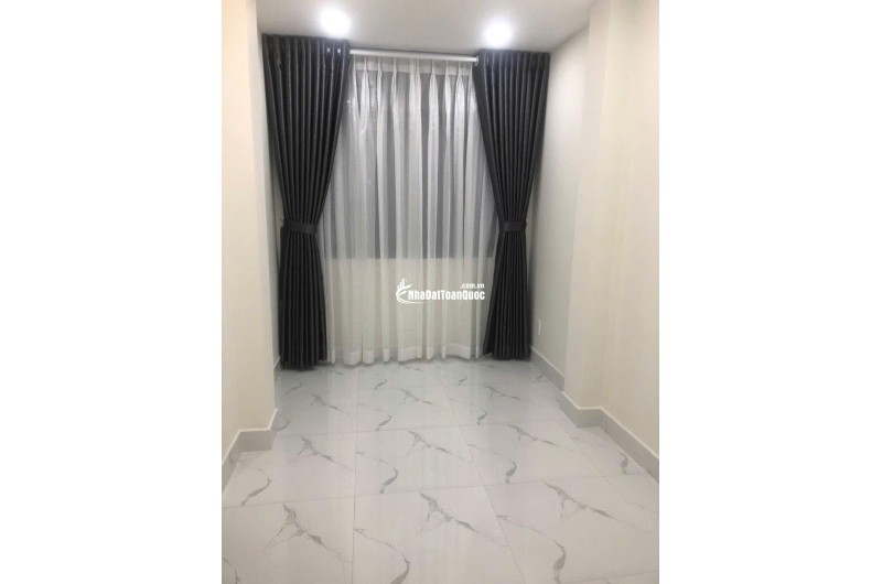 [ HOT] TIỆN NGHI TẠI Q7– NHÀ MẶT TIỀN – ĐƯỜNG XE HƠI THẲNG – GIÁP CÁC TRUNG TÂM Q1, Q4, Q8. NHÀ CỰC ĐẸP 3 TẦNG CÓ THỂ VÀO Ở LUÔN – CHỈ NHỈNH 6 TỶ