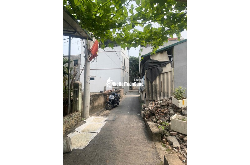 Chính chủ Bán 46 m2 đất Đa Tôn - Gia Lâm, giá chỉ 3.8 tỷ