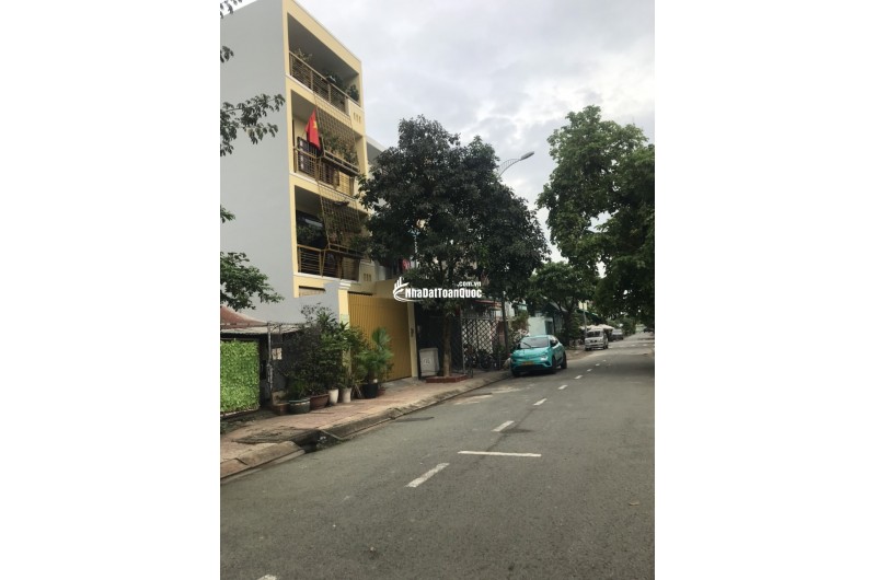 Bán đất MT đường 11A, phường Long Bình, Quận 9, diện tích 5 x 20, giá nhỉnh 6 tỷ