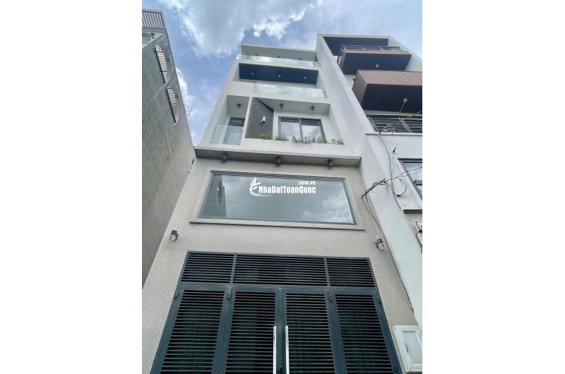 Bán nhà ở đường Dương Quảng Hàm, P.06,  Gò Vấp, 1 trệt 3 lầu, giá chỉ 6.5 tỷ