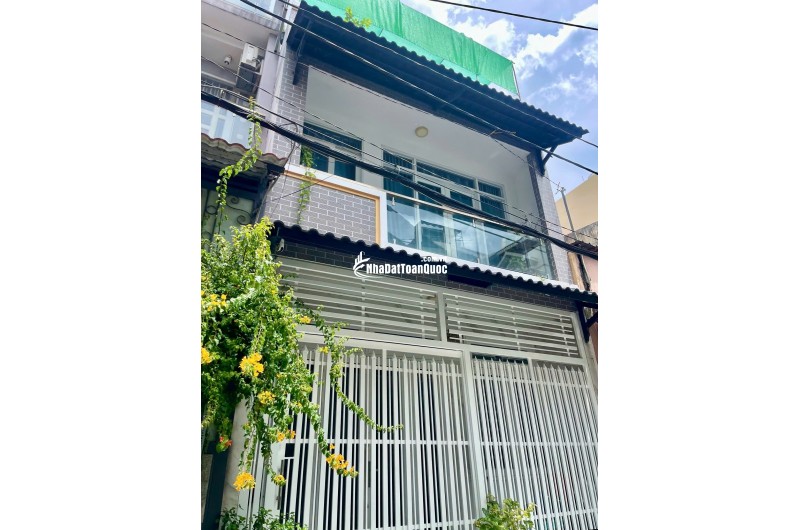 Bán nhà ở đường Nguyễn Văn Dung. Phường 6, Gò Vấp, cách bờ kênh Tham Lương 3m, vị trí đẹp, ở ngay giá chỉ 4,8 tỷ