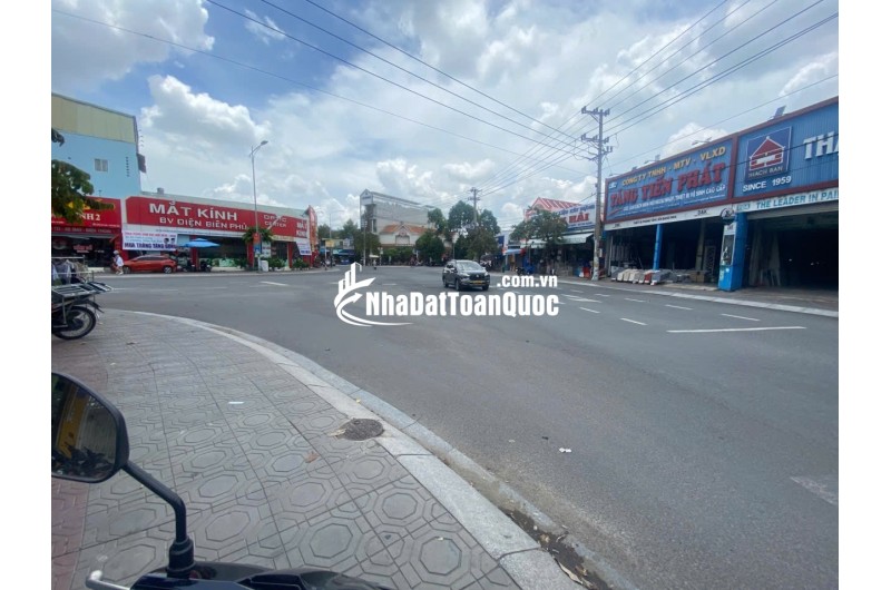 BÁN NHÀ GIÁ RẺ GÀN BIGC GO DĨ AN GIÁ 45 TỶ- 660M2 (10 X 66 ) DÒNG TIỀN 150TR/TH