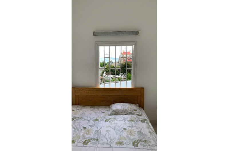Nhà 3 Tầng Gần Biển Hòn Xện – Đối Diện Điện Lực Vĩnh Hải, Giá Chỉ 4,5 Tỷ