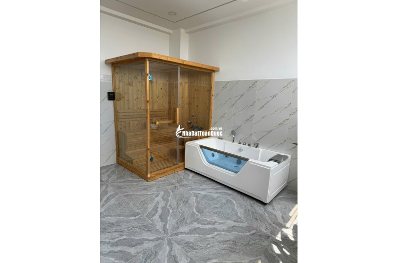 Bán nhà đường Thạnh Xuân 47, Quận 12, HXH, DT 53m², 4 PN, 4WC
