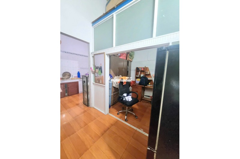 NHÀ MẶT TIÈN GIÁ RẺ, 87M² (Ngang 5m), SHR, 2,75 tỷ, ĐƯỜNG LIÊN HUYỆN TÂN BÌNH DĨ AN