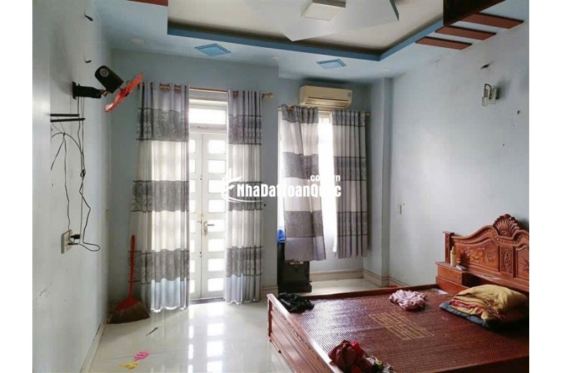 NHÀ XE HƠI NGỦ TRONG NHÀ – NGUYỄN THỊ BÚP, Q12 - 4x19M - 6,15 TỶ TL